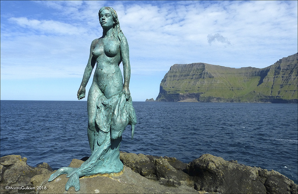 La storia della donna-foca: metafora della condanna delle donne “spogliate” della loro natura
